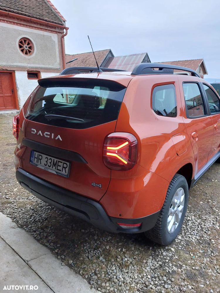 Dacia Duster TCe 150 4X4 Journey - 11