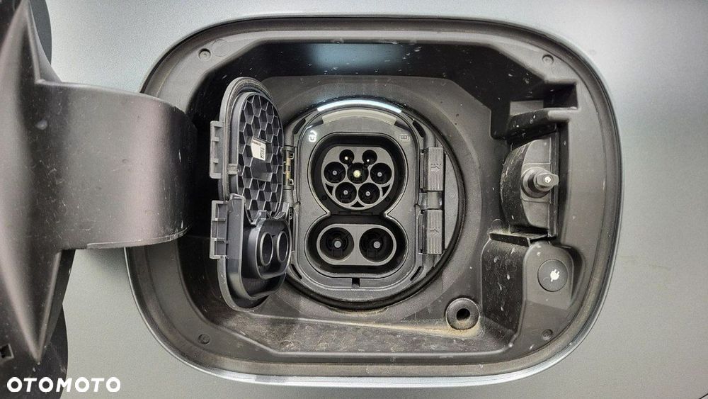 Mercedes-Benz GLE - 27