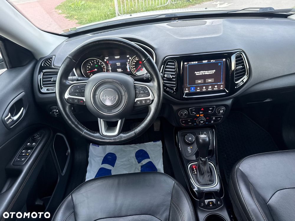 Jeep Compass 1.4 TMair Limited 4WD S&S - 21
