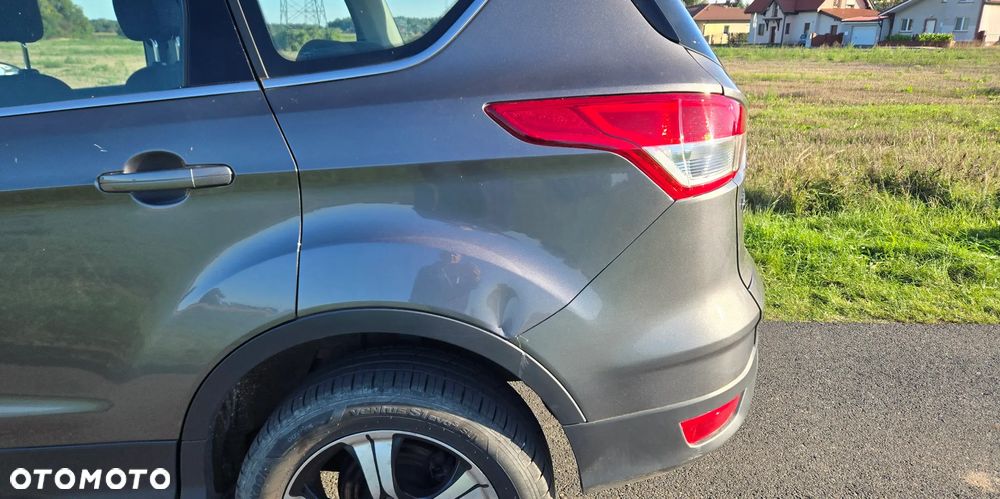 Ford Kuga 2.0 TDCi 4x4 Titanium - 11