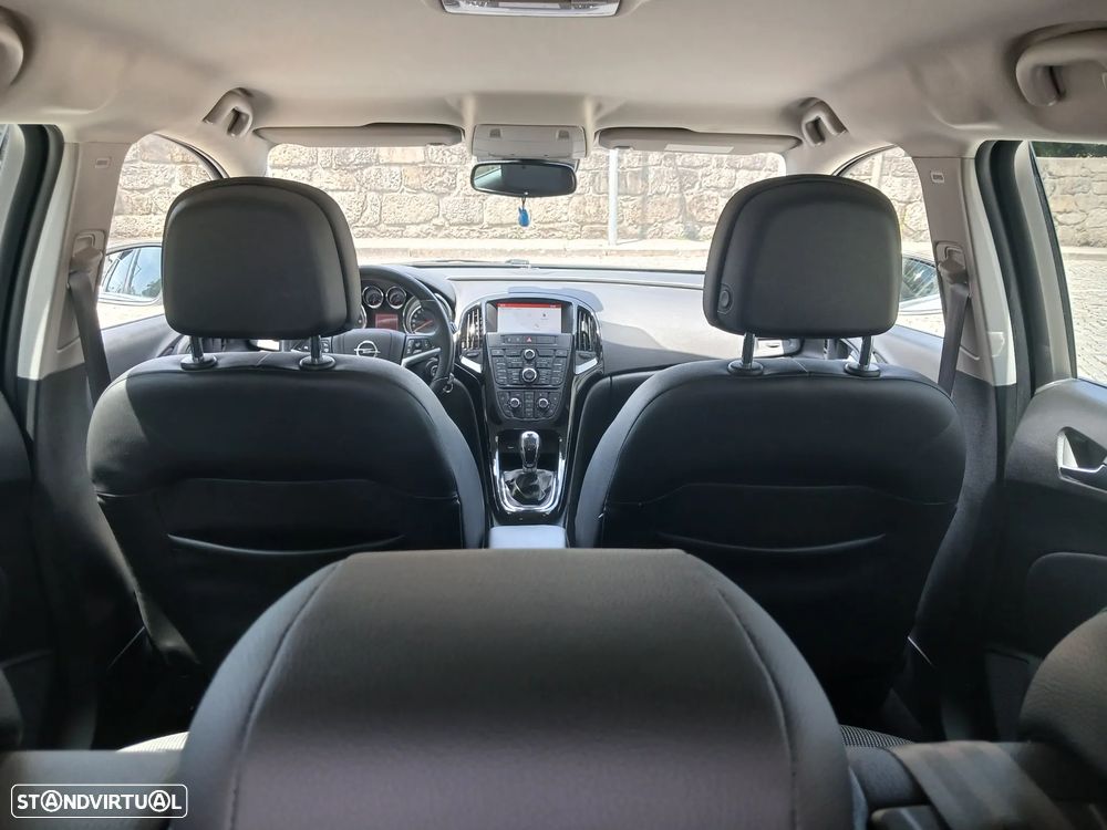 Opel Astra Sports Tourer 1.6 CDTi Executive S/S - 14