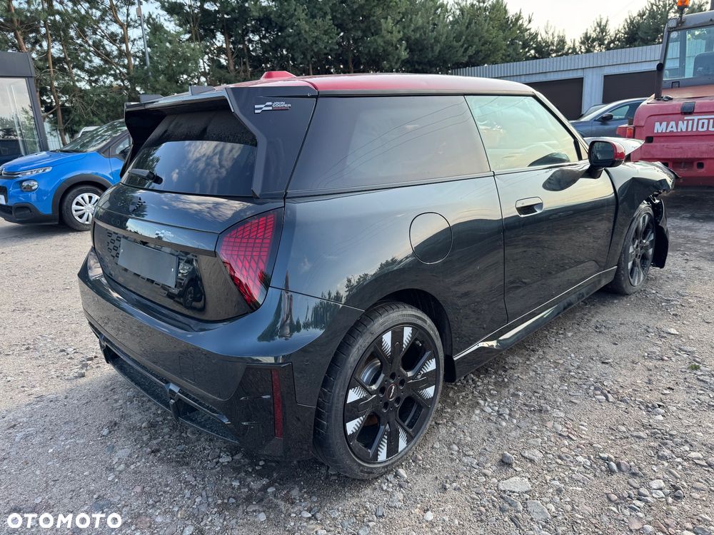 MINI Cooper John Works Electric John Works Trim - 3