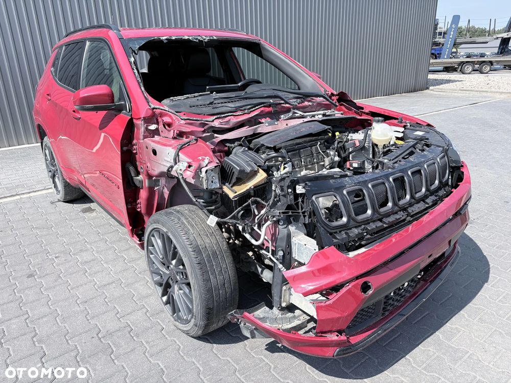 Jeep Compass - 8