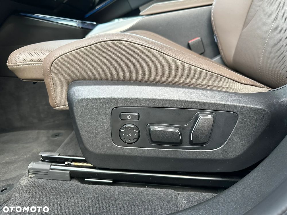 BMW X3 xDrive20d mHEV - 10