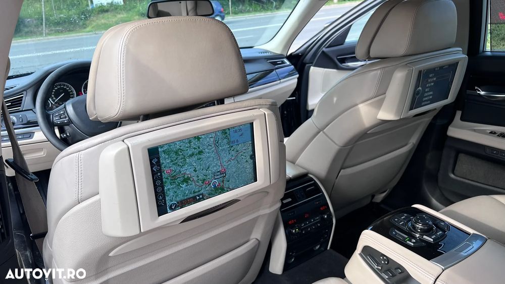 BMW Seria 7 740d xDrive Aut. - 11