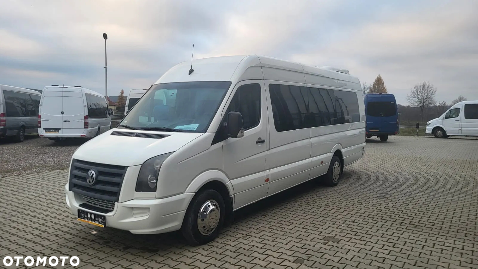Volkswagen Crafter - 24 miejsca - TURYSTYCZNY - 2