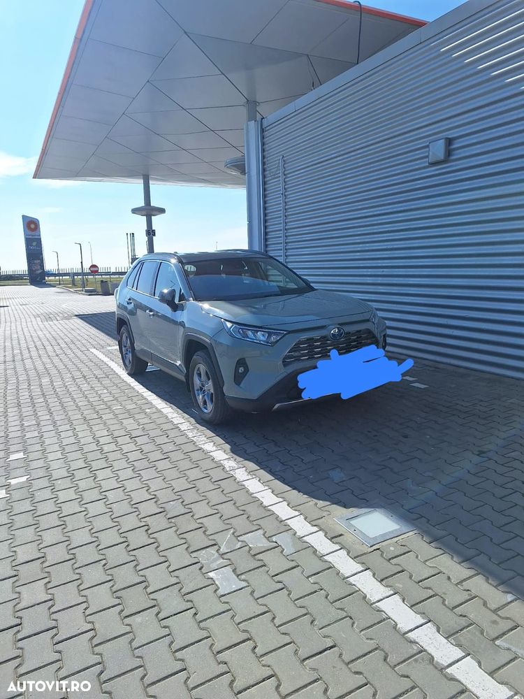 Toyota RAV4 - 3