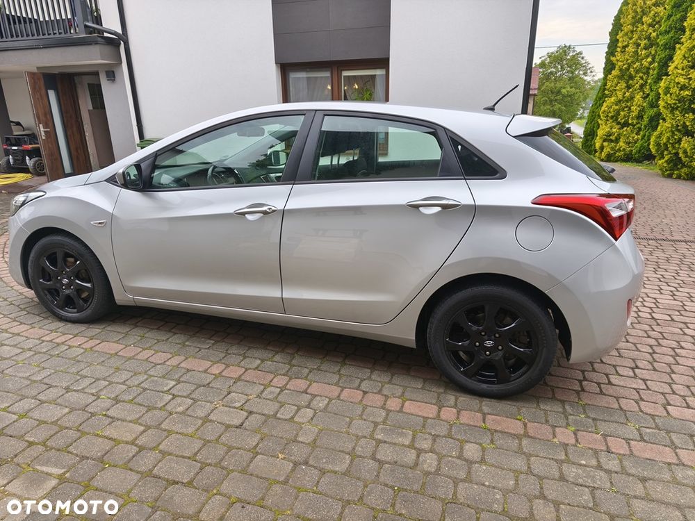 Hyundai i30 1.4 Classic - 16