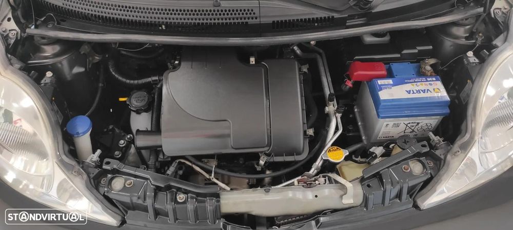 Peugeot 107 1.0 Urban - 32