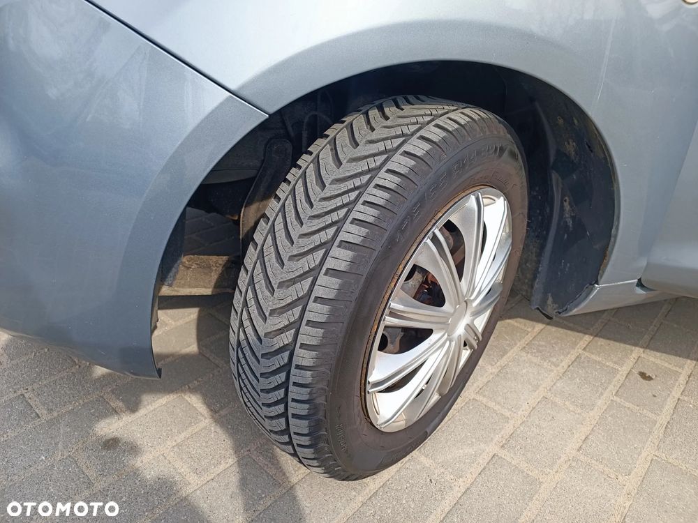 Ford KA 1.2 Trend - 13