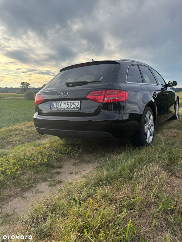 Audi A4 Avant 2.0 TDI DPF - 2