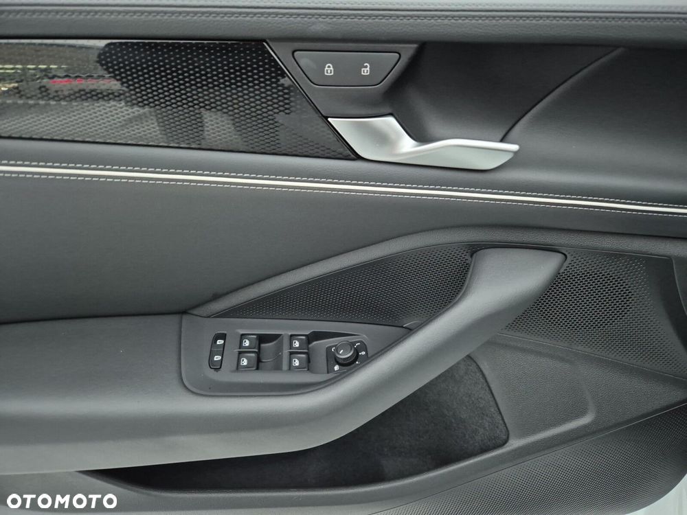 Volkswagen Passat - 14