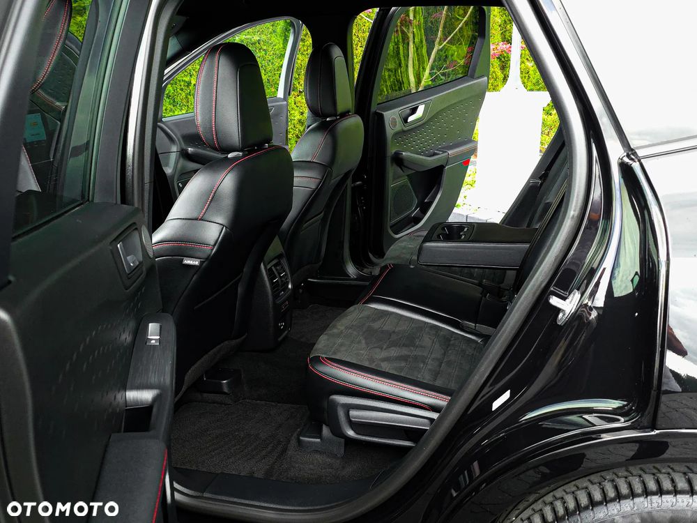 Ford Kuga 2.0 EcoBlue 4x4 ST-LINE X - 20