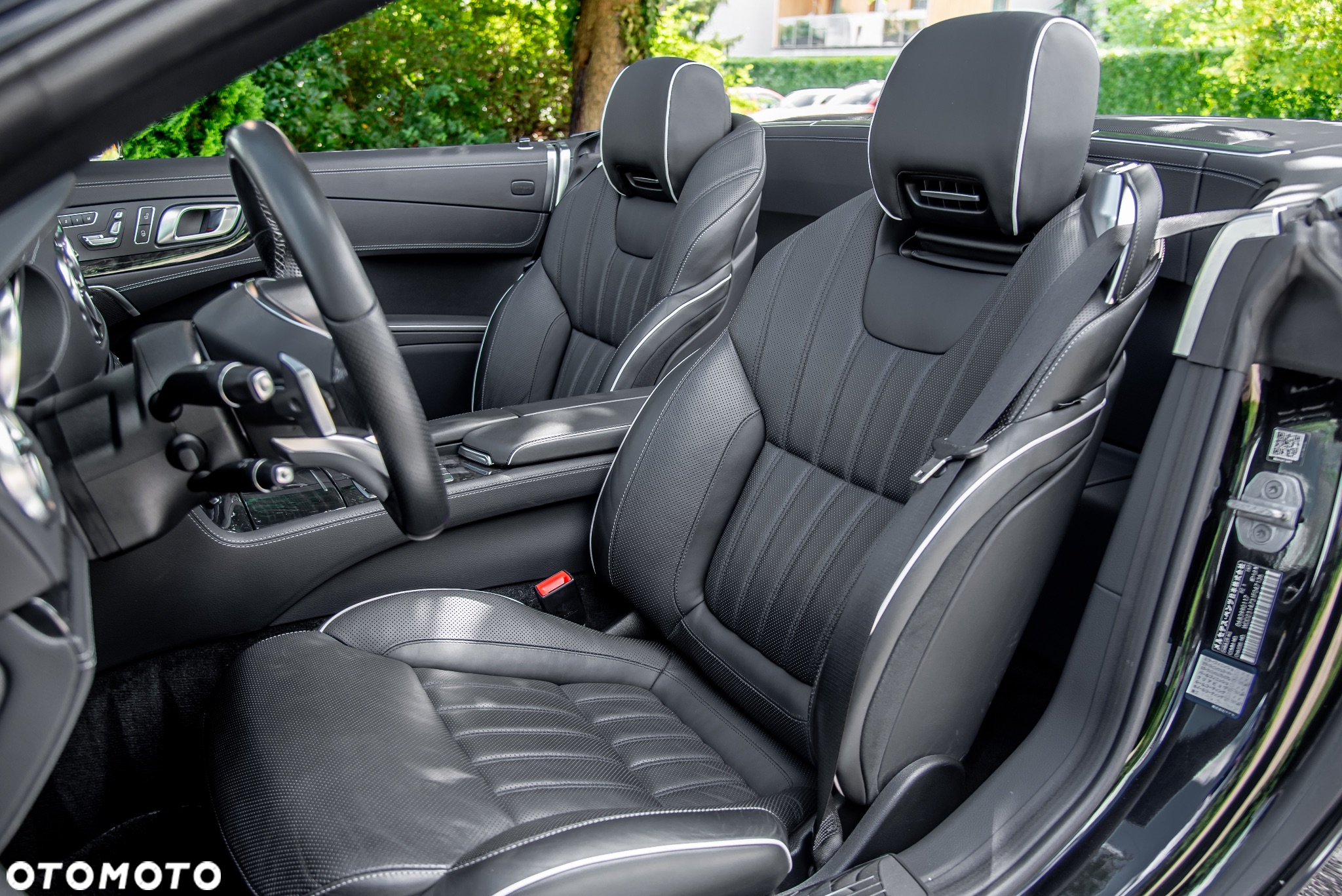 Mercedes-Benz SL 500 9G-TRONIC - 13