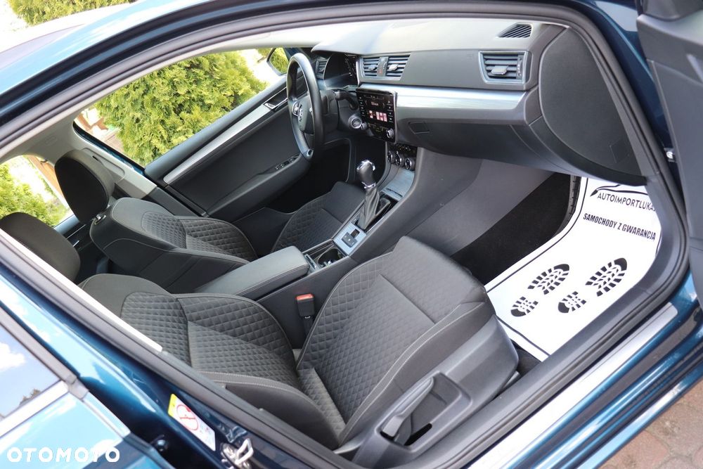 Skoda Superb 2.0 TDI Ambition DSG7 - 8