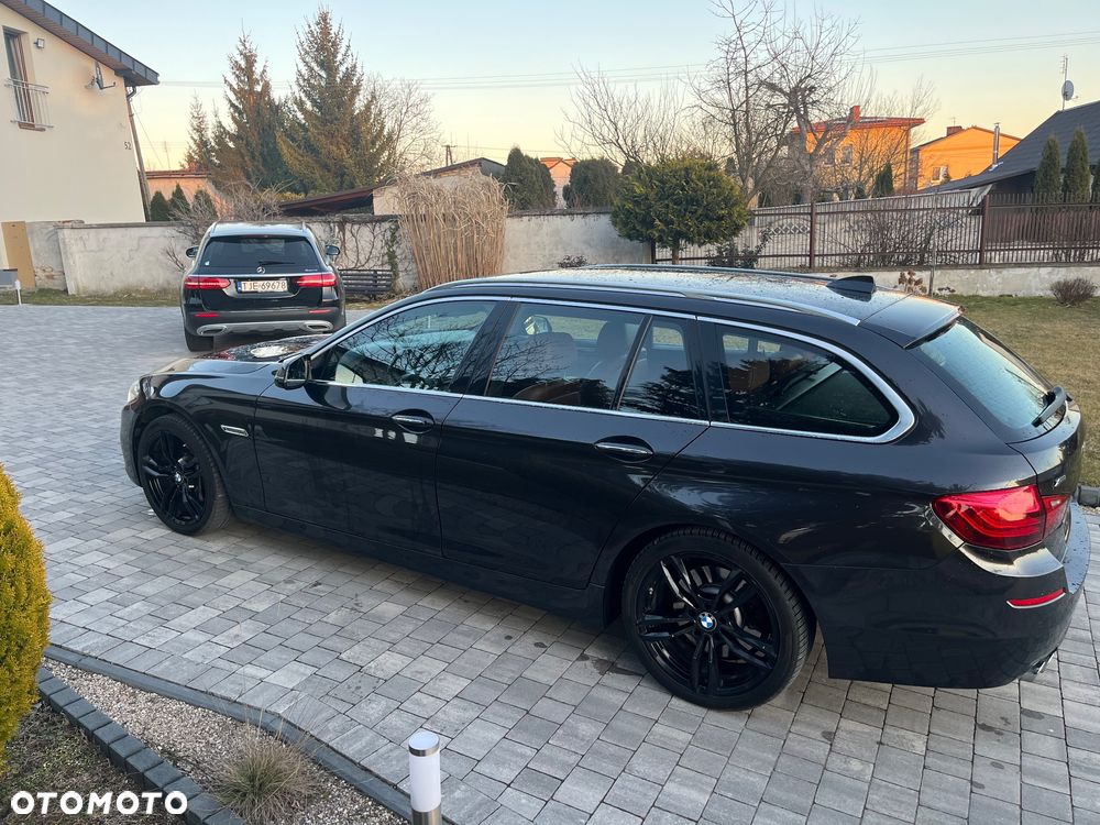 BMW Seria 5 530d xDrive - 15
