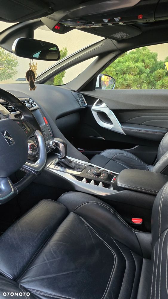 Citroën DS5 2.0 HDi Pure Pearl - 26