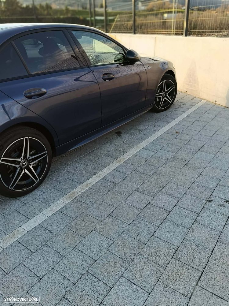 Mercedes-Benz C 300 de AMG Line - 8