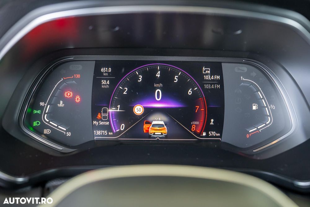 Renault Captur TCe 100 EXPERIENCE - 17