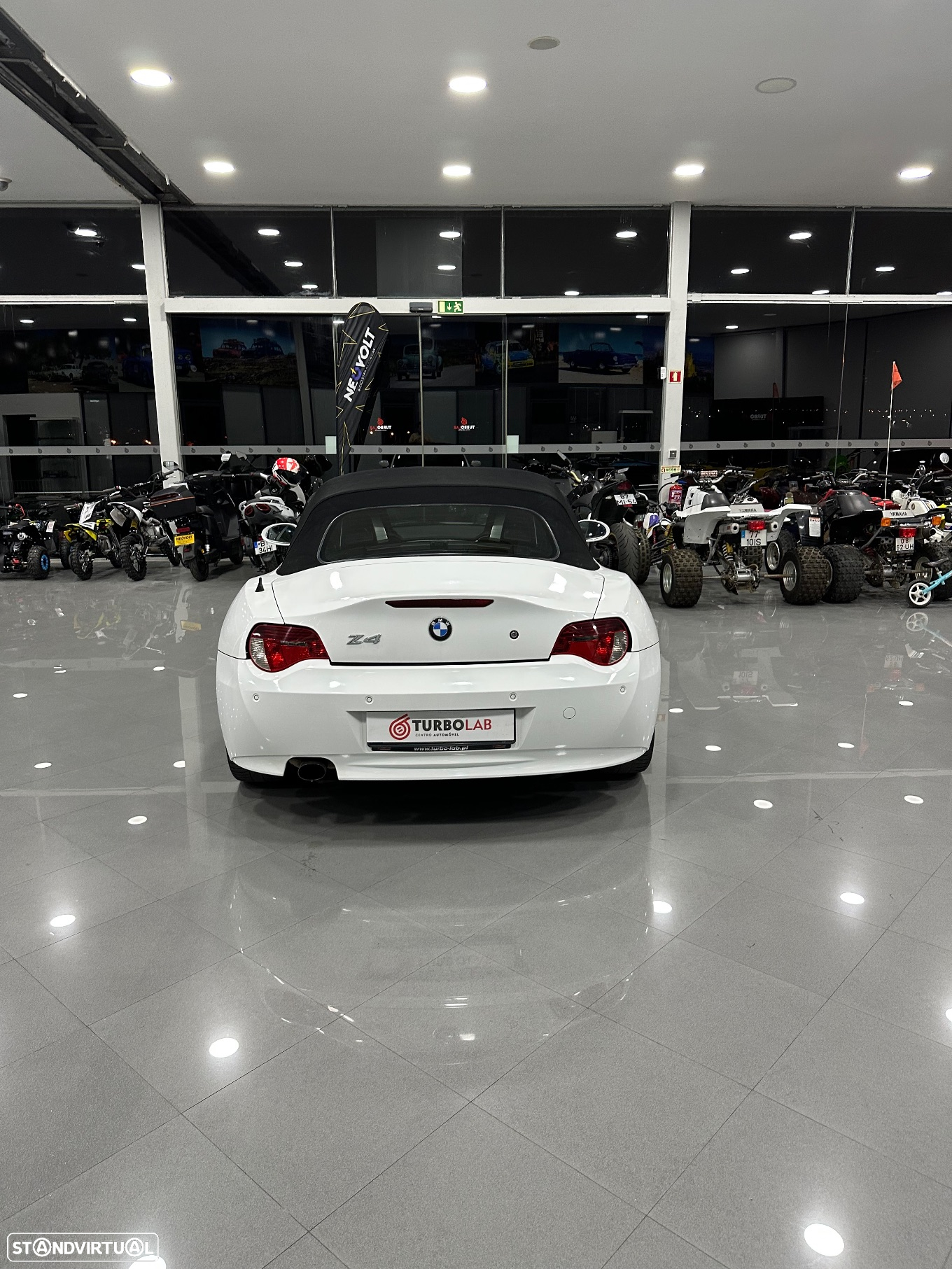 BMW Z4 2.0 - 16