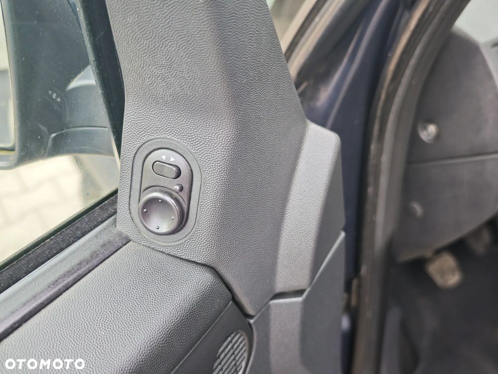 Opel Meriva 1.6 16V Innovation 110 Jahre - 31