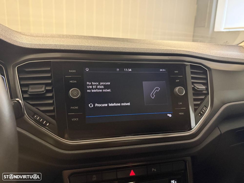 Volkswagen T-Roc 1.5 TSI Style — fotografia 13