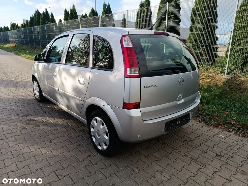 Opel Meriva - 27