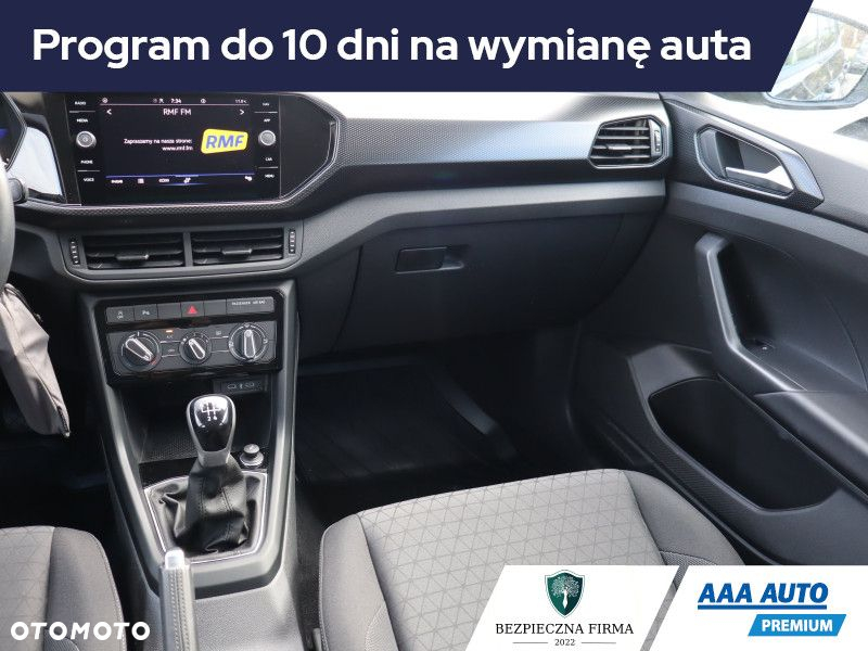 Volkswagen T-Cross - 9