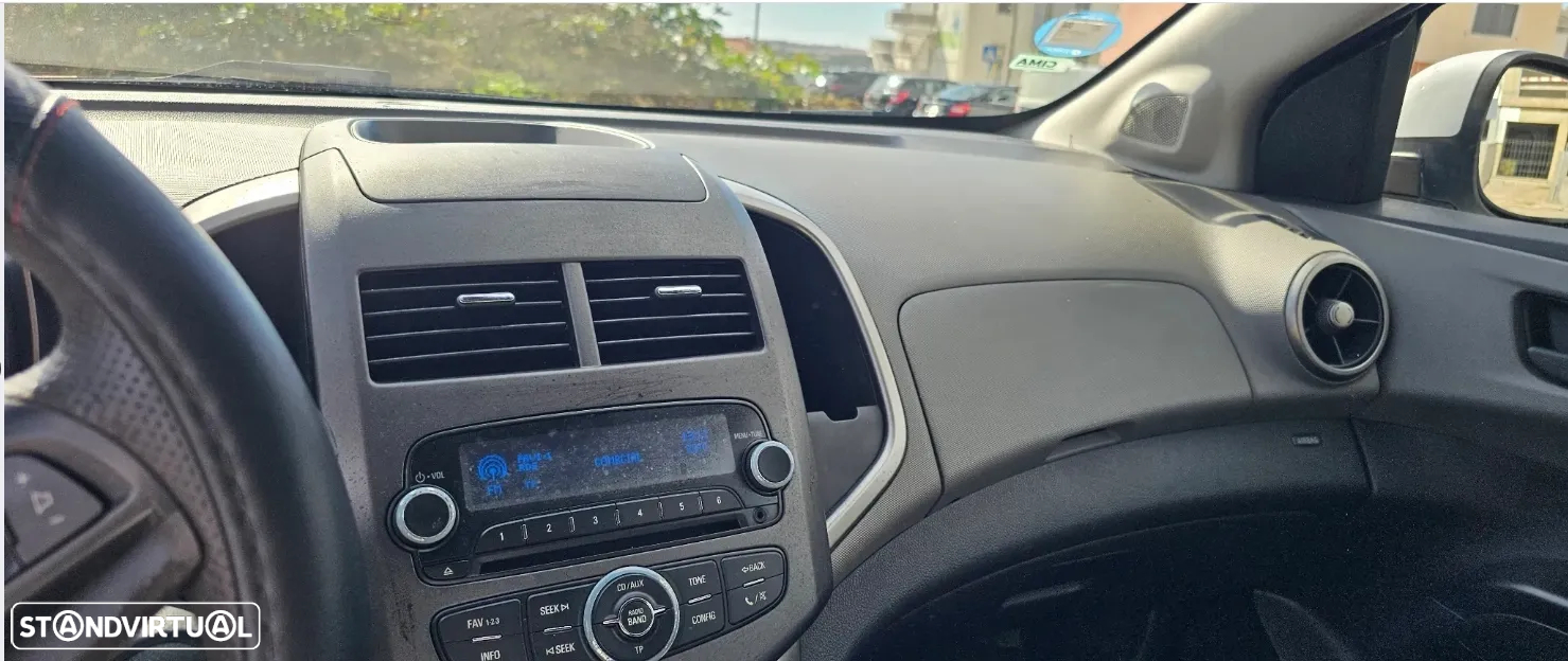 Chevrolet Aveo - 8