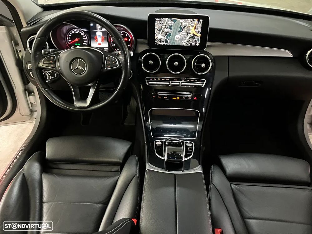 Mercedes-Benz C 300 BlueTEC Hybrid Avantgarde - 23