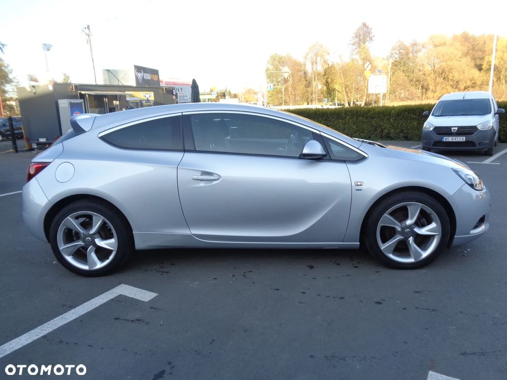 Opel Astra GTC 1.4 Turbo - 7