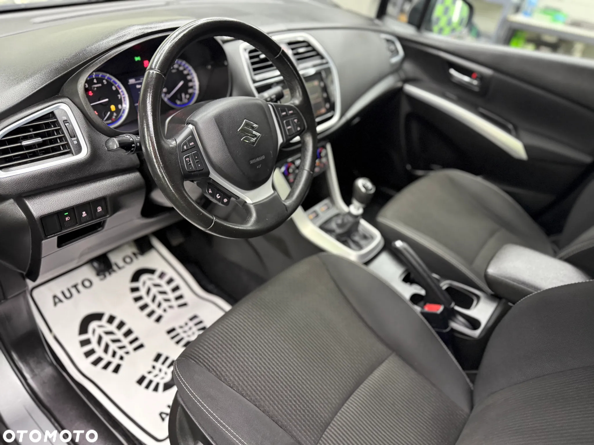 Suzuki SX4 S-Cross - 15
