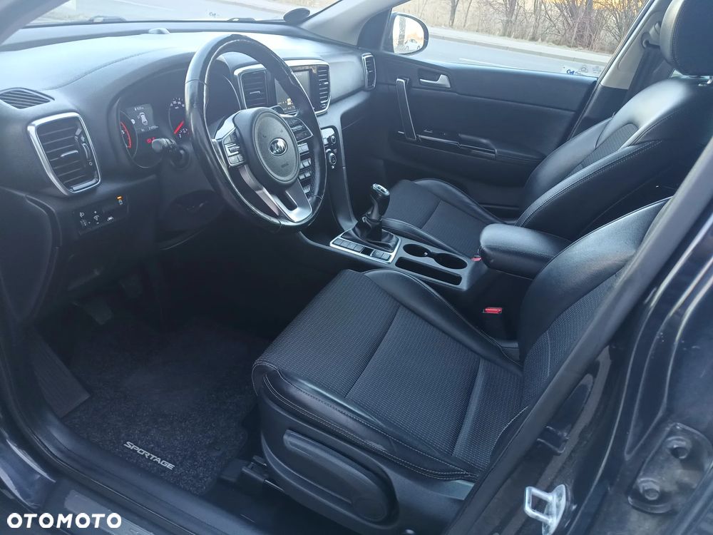 Kia Sportage 1.6 CRDI 2WD SPIRIT - 8