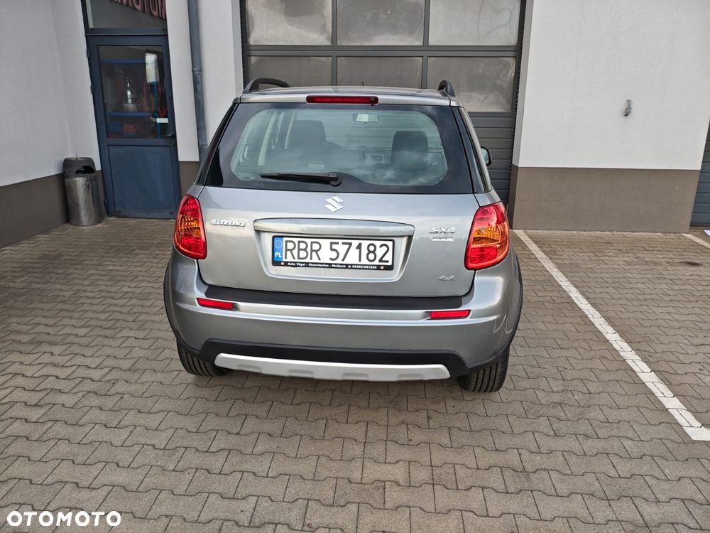 Suzuki SX4 - 12
