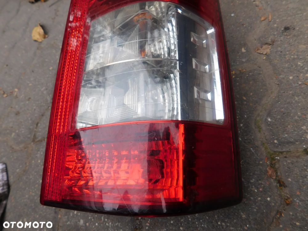 lampa tył prawa MICROCAR XTOO XT00 JDM ALBIZIA 02 - 7