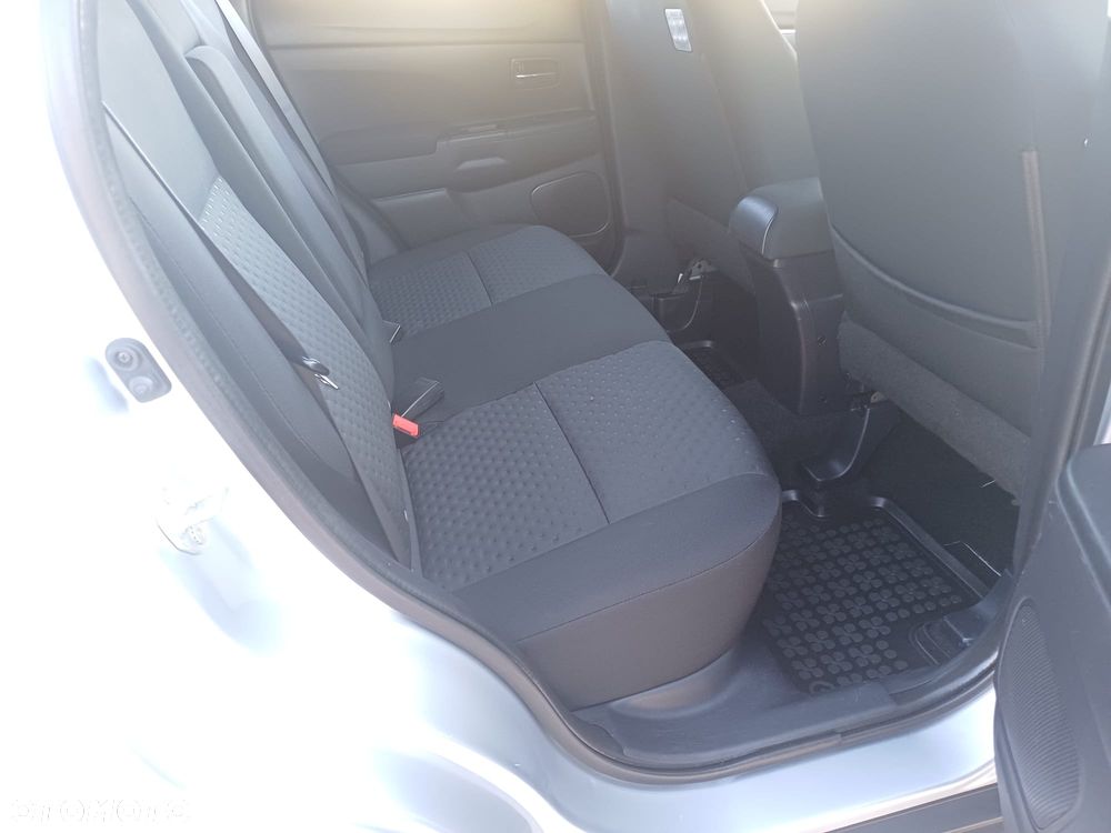 Mitsubishi ASX 1.8 DI-D 2WD Invite - 19