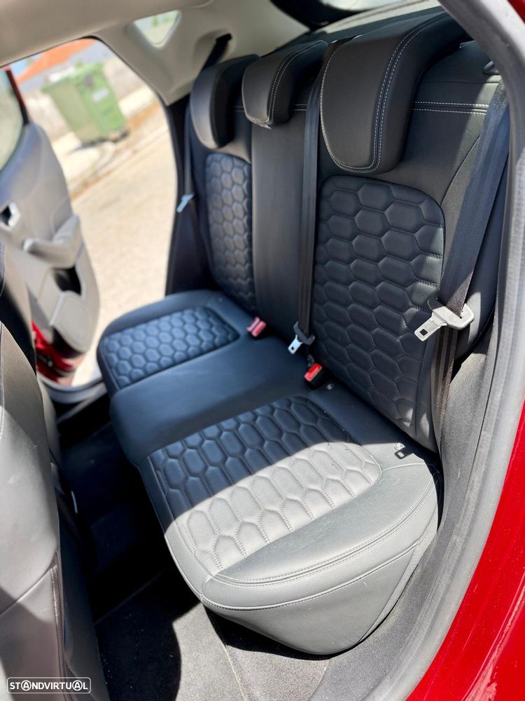 Ford Fiesta - 8