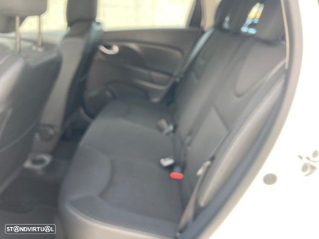 Renault Clio TCe 90 Dynamique - 25