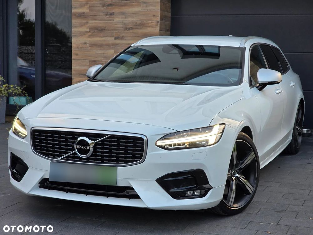 Volvo V90 D5 SCR AWD R-Design - 9
