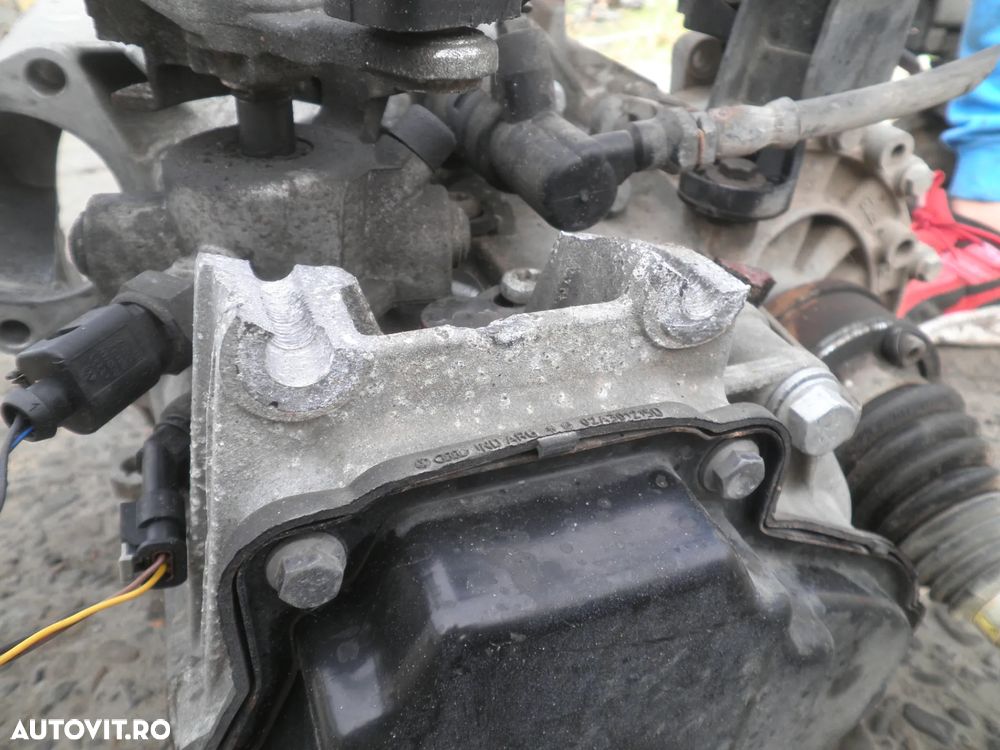 Cutie viteze Seat Ibiza , VW Polo 6R, 1.4 TDI CUS RTE ( cu defect ) - 3