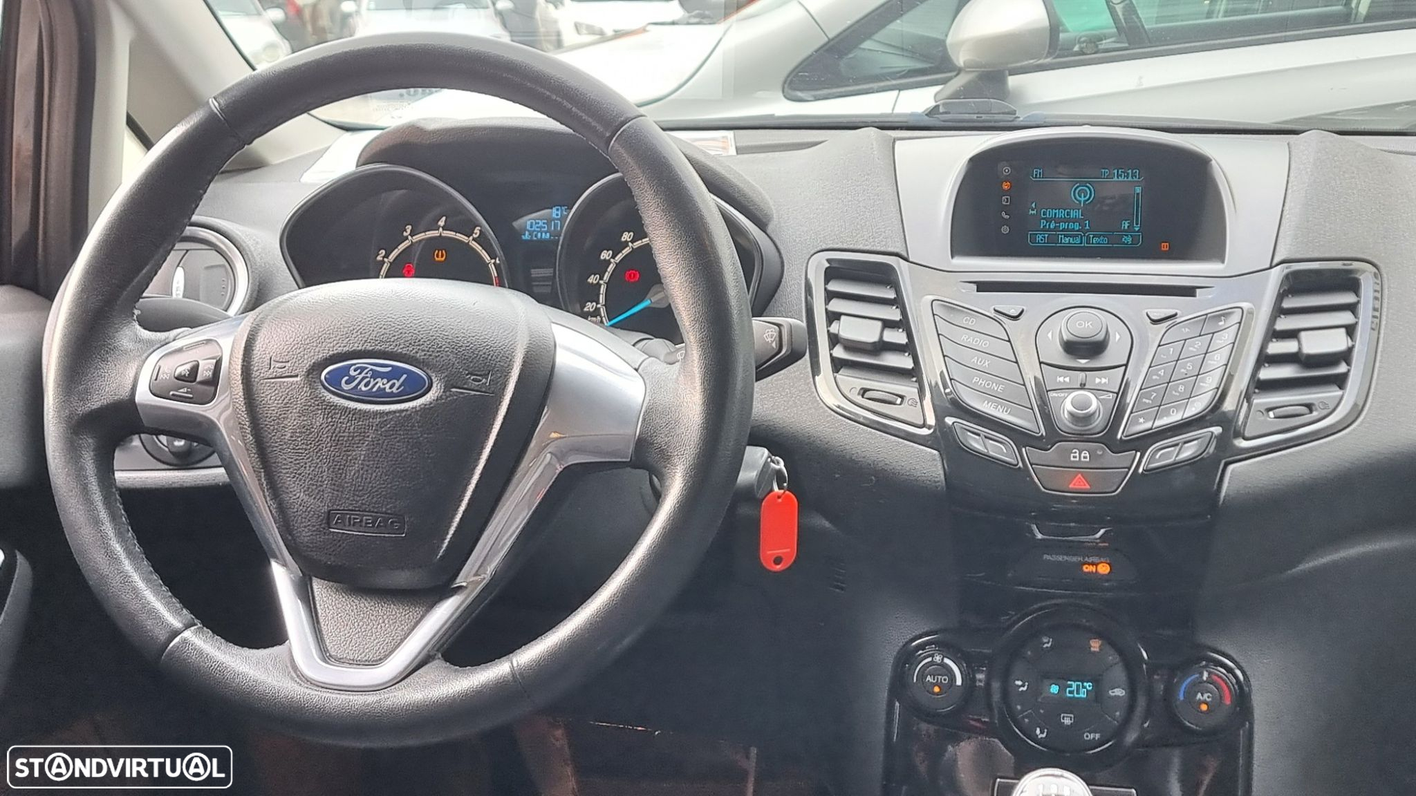 Ford Fiesta 1.0 T EcoBoost Titanium - 6
