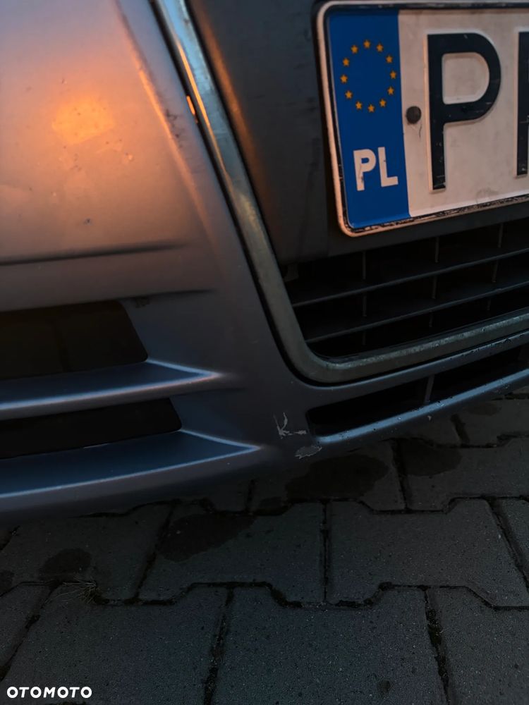 Audi A4 Limousine - 14