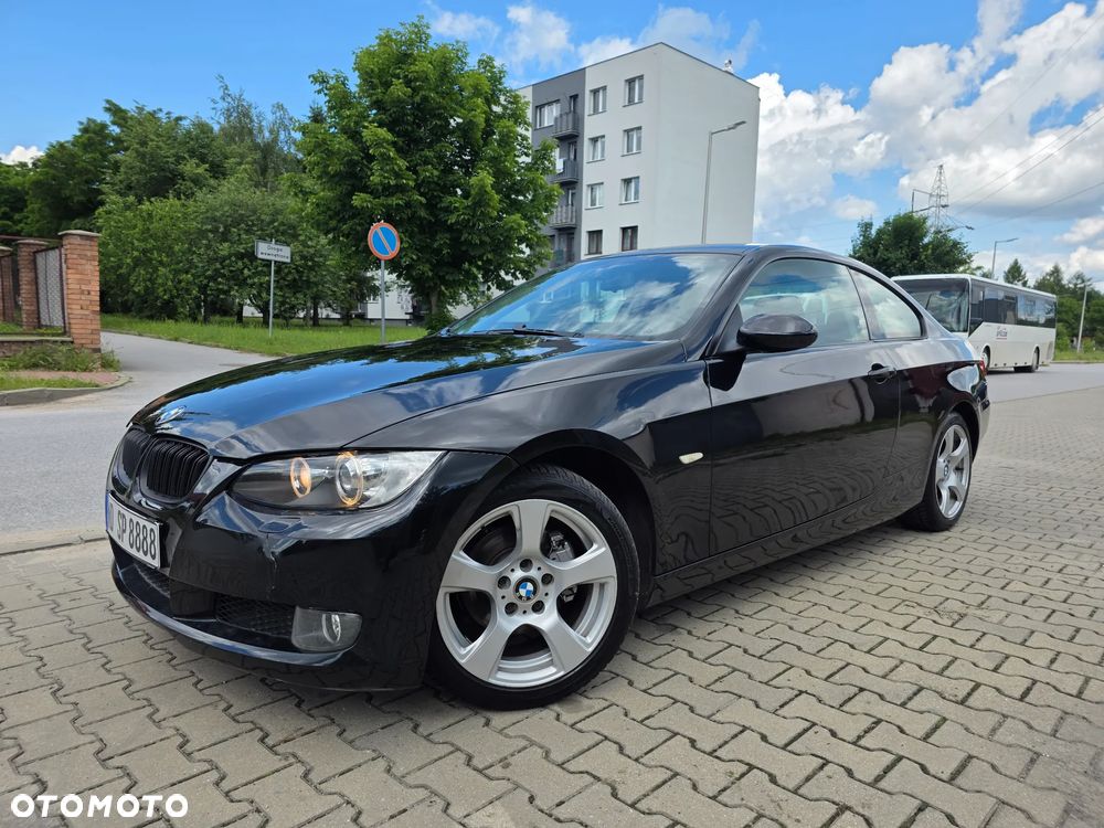 BMW Seria 3 320i Edition Exclusive - 34