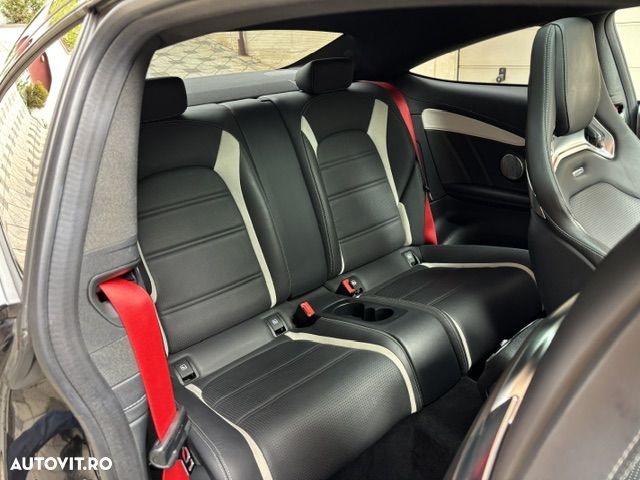 Mercedes-Benz C 63 AMG S Coupe Aut. - 35