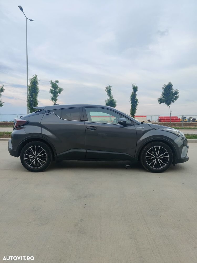 Toyota C-HR - 6