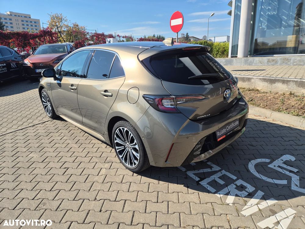 Toyota Corolla 1.8 HSD Exclusive interior Negru - 7