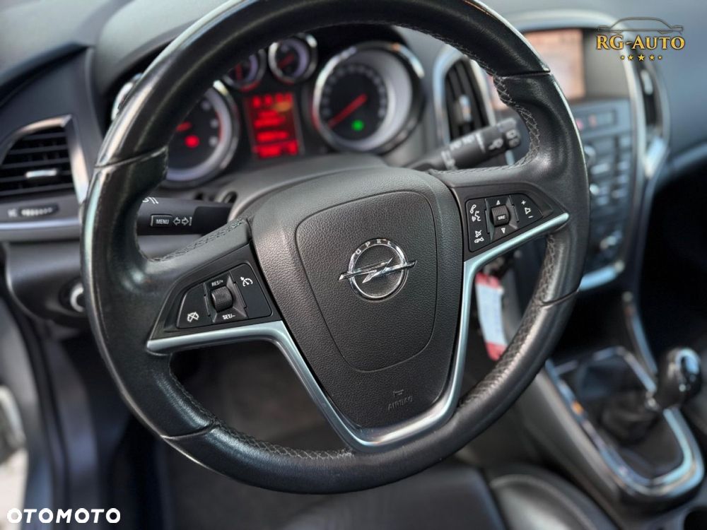 Opel Astra - 38