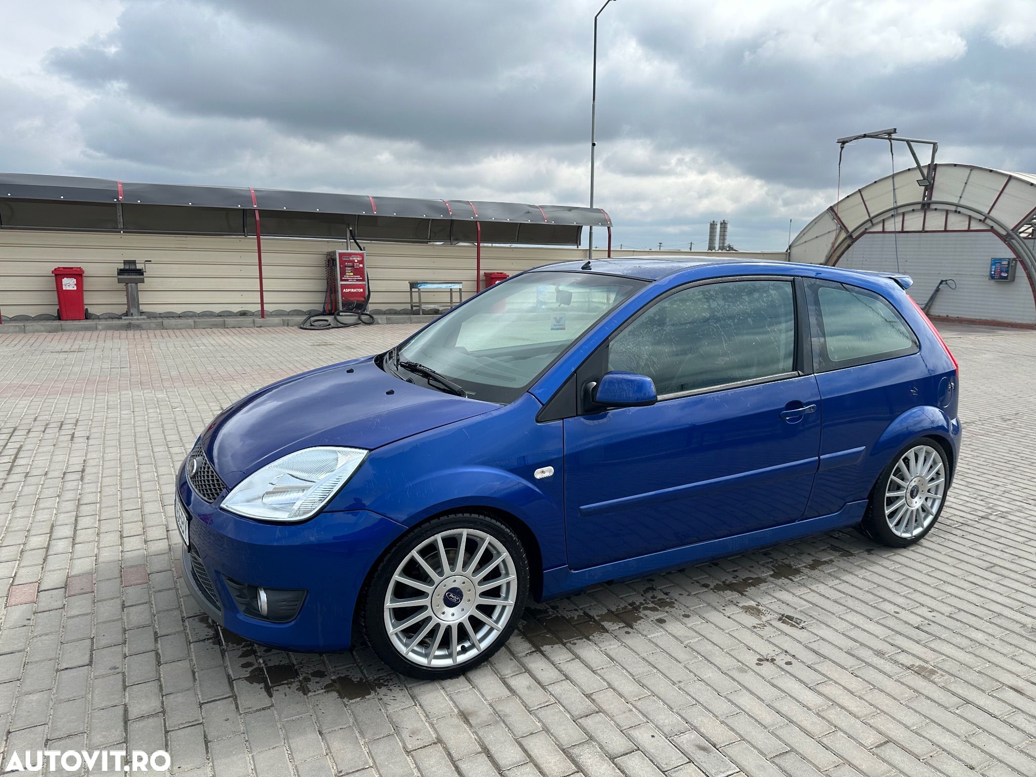 Ford Fiesta 2.0 ST - 1