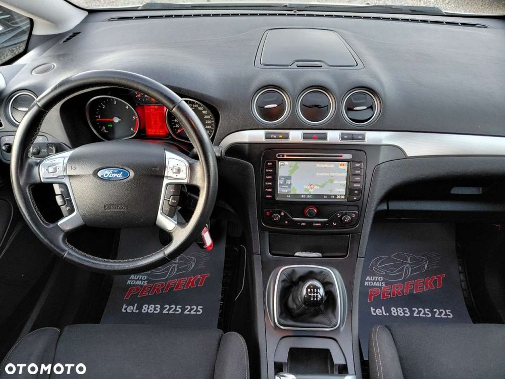 Ford S-Max - 18
