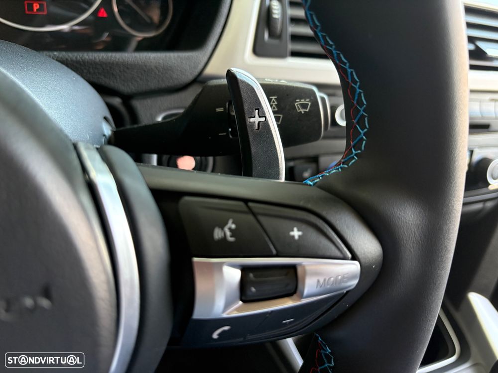 BMW 320 d Aut. Sport Line - 41